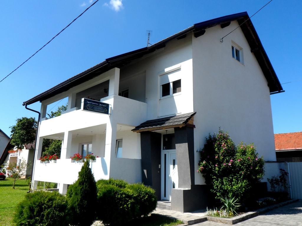 Apartments Jurasic Ogulin Εξωτερικό φωτογραφία